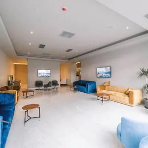 Luxury شقة